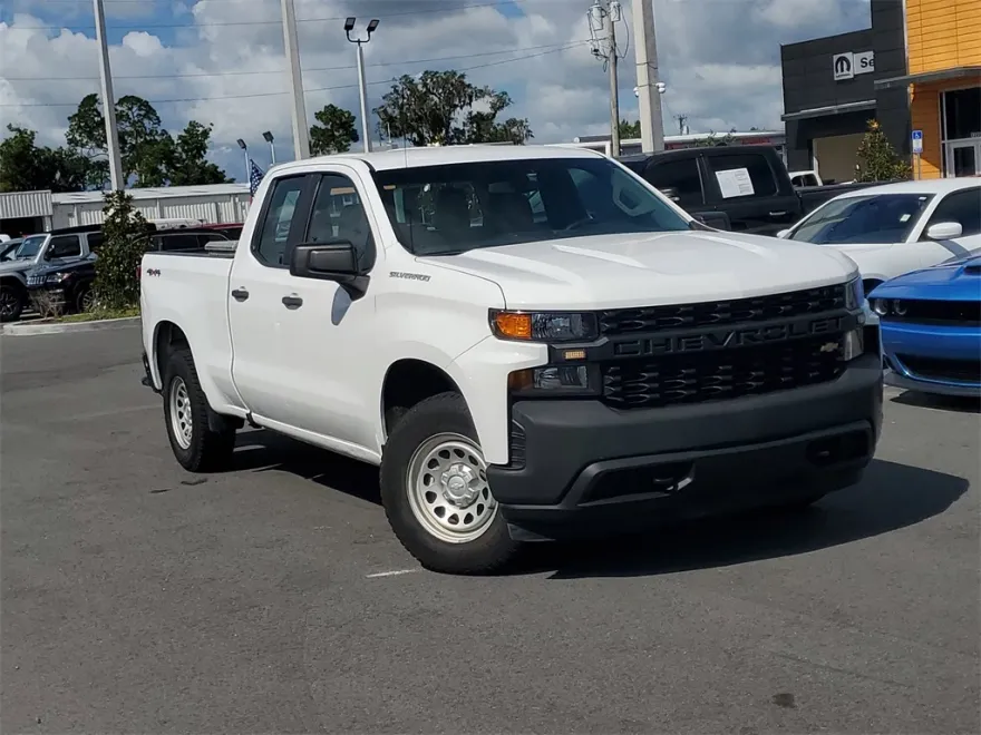 2021 Chevrolet Silverado 1500 photo 1