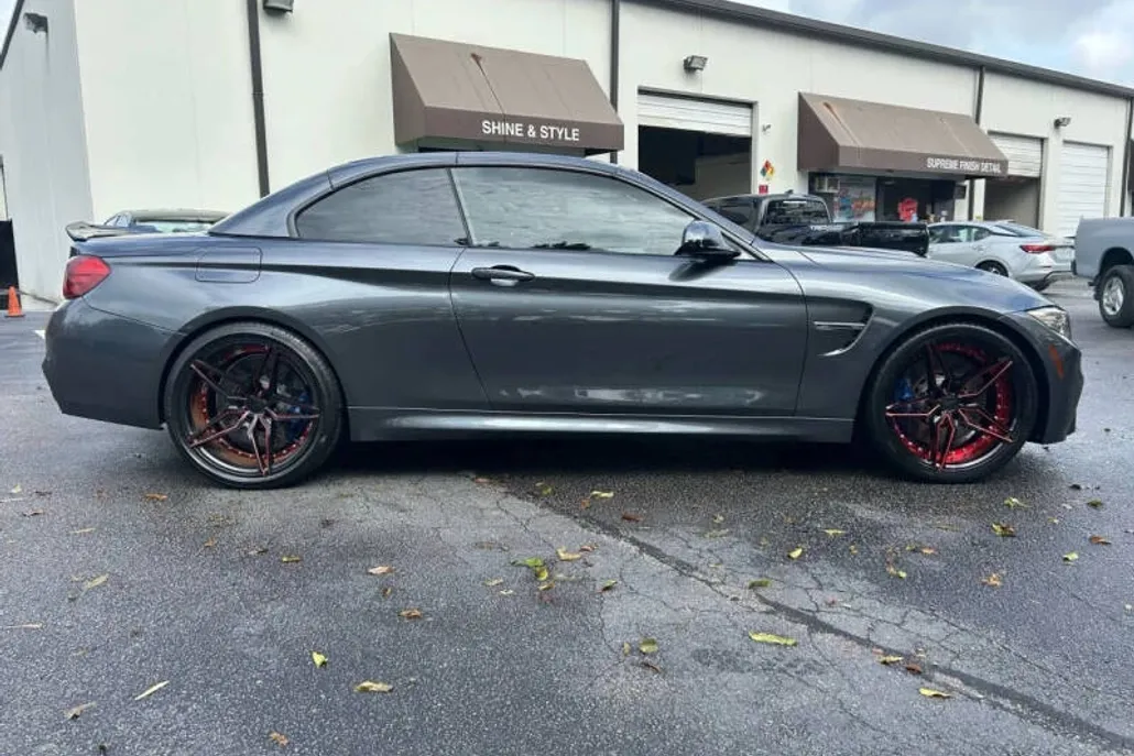 2015 Bmw M4 Convertible photo 1