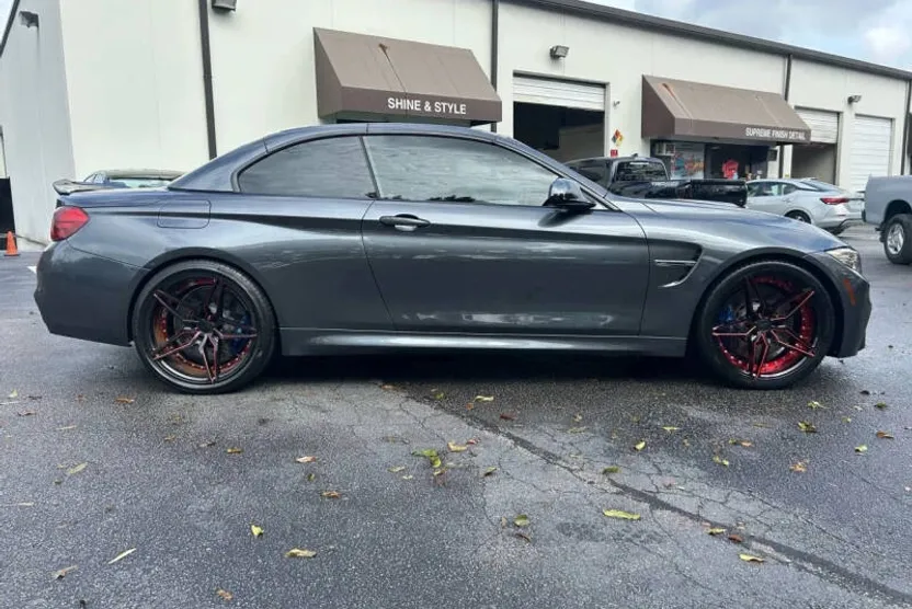 2015 Bmw M4 Convertible photo 1
