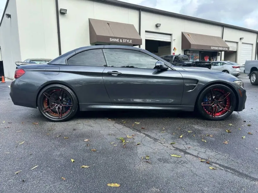 2015 Bmw M4 Convertible photo 1