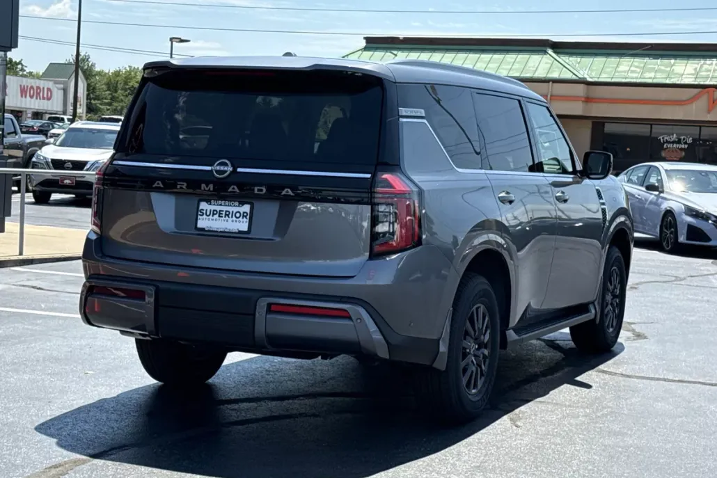 2025 Nissan Armada SV photo 1