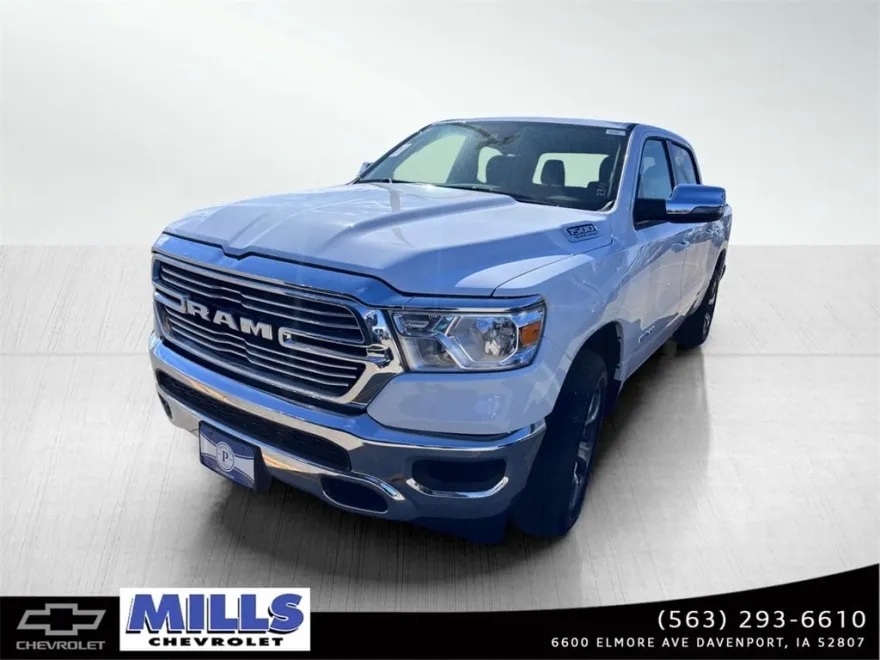 2023 Ram 1500 Laramie photo 1