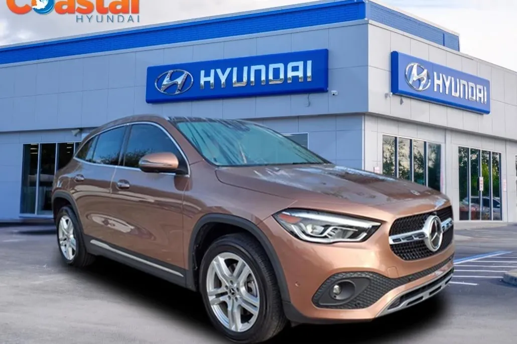 2023 Mercedes Benz GLA 250 photo 1