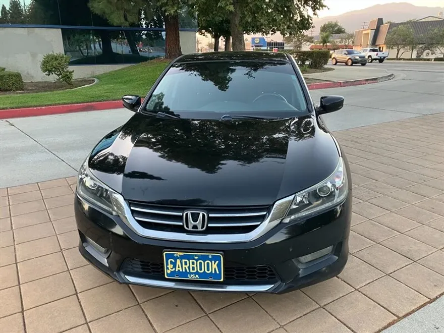 2015 Honda Accord Sport photo 1