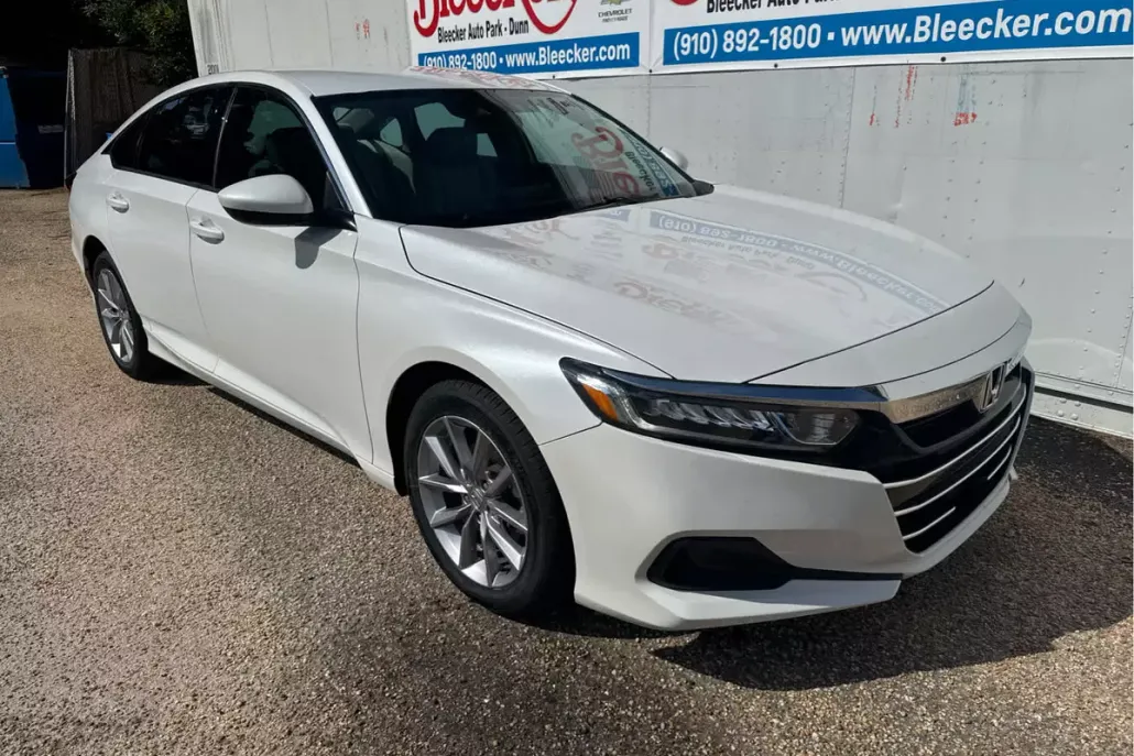 2022 Honda Accord LX photo 1