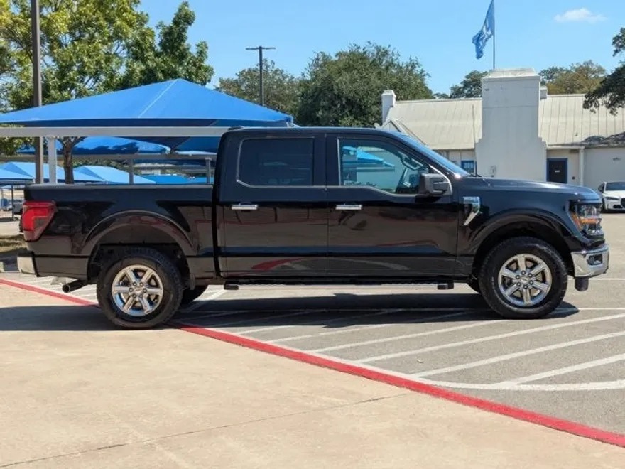 2024 Ford F-150 XLT photo 1