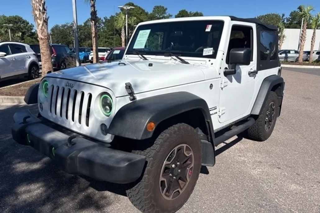 2016 Jeep Wrangler Sport photo 1