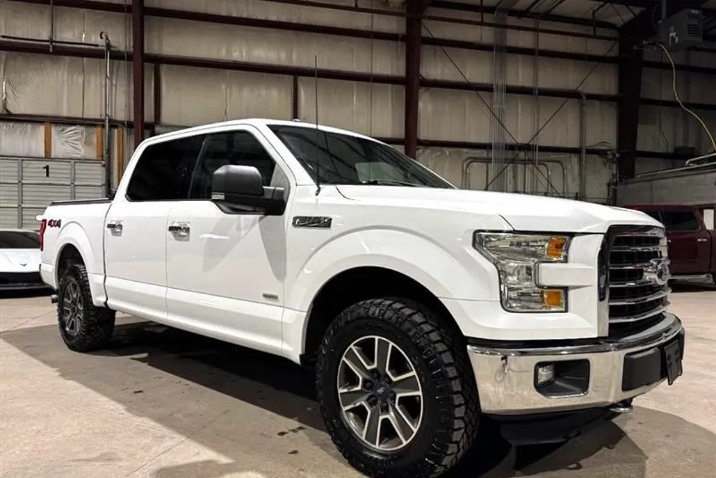 2016 Ford F-150 XLT photo 1