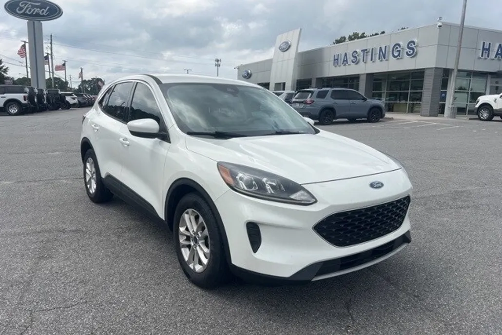 2020 Ford Escape SE photo 1