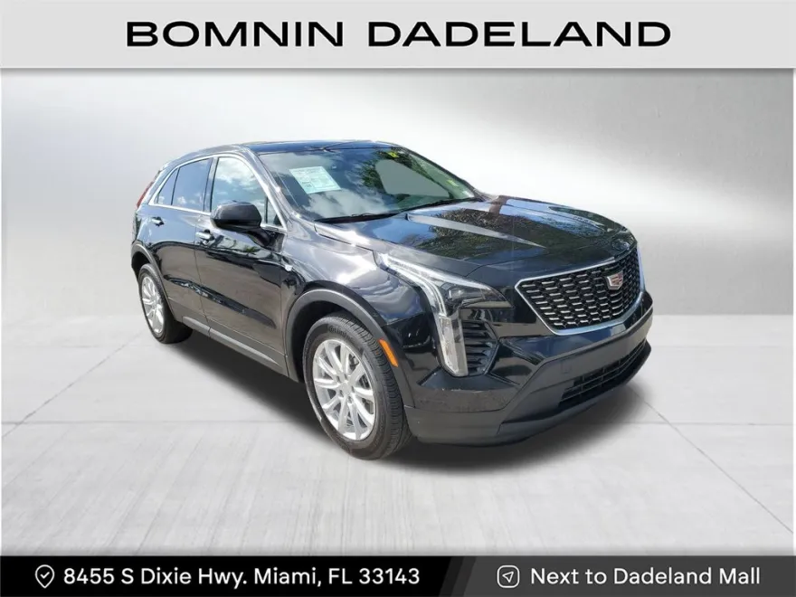 2022 Cadillac XT4 Luxury photo 1