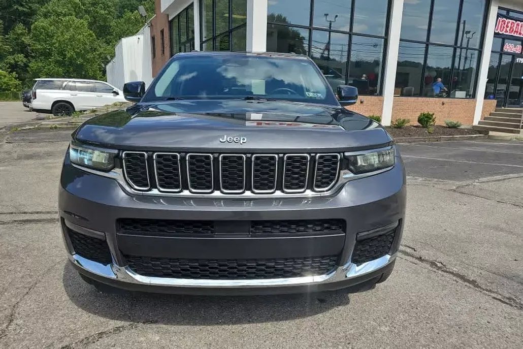 2021 Jeep Grand Cherokee Limited photo 1