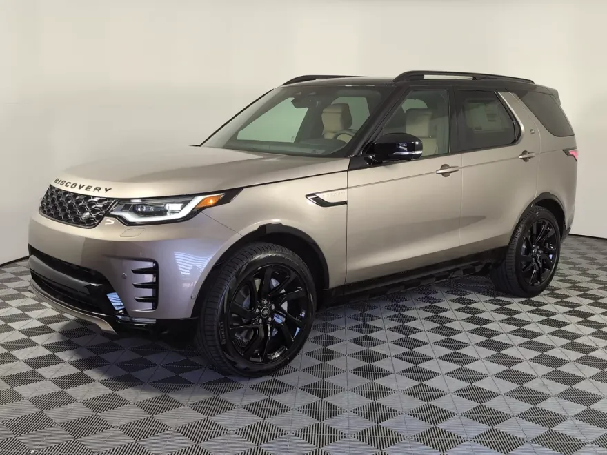 2025 Land Rover Discovery SE photo 1