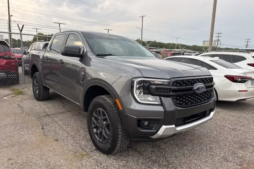 2025 Ford Ranger XLT photo 1