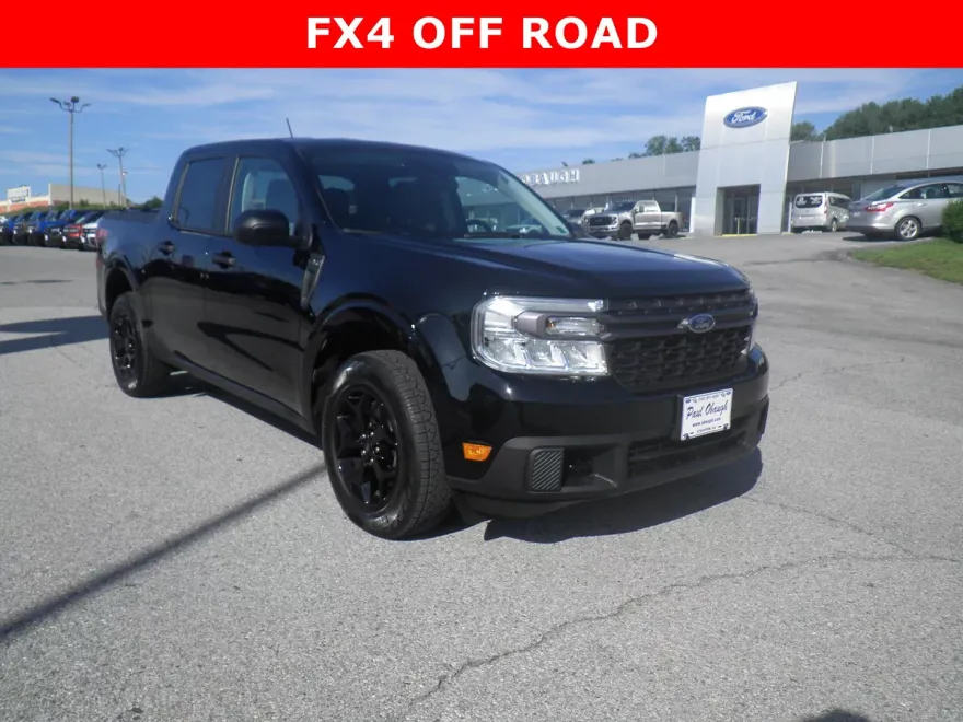 2023 Ford Maverick XLT Lariat photo 1