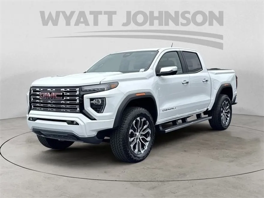 2024 Gmc Canyon Denali photo 1
