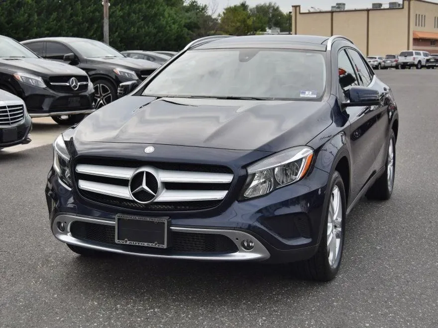 2017 Mercedes Benz GLA 250 4MATIC photo 1