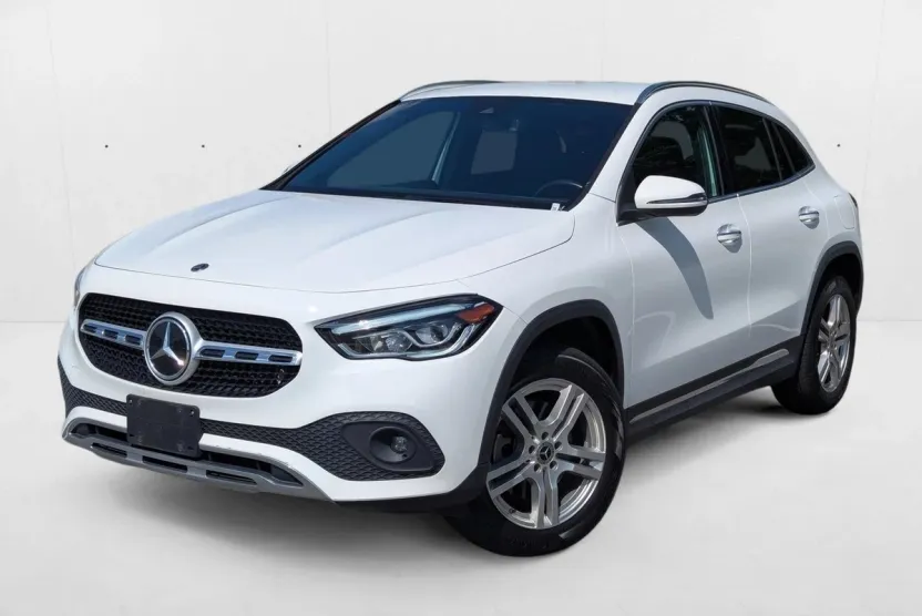 2022 Mercedes Benz GLA 250 4MATIC photo 1