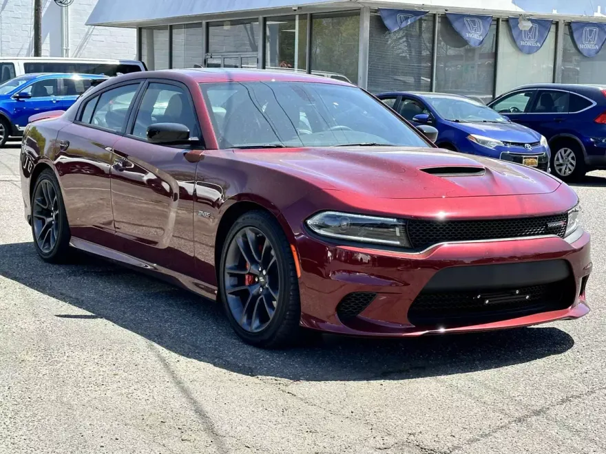 2023 Dodge Charger R/T photo 1