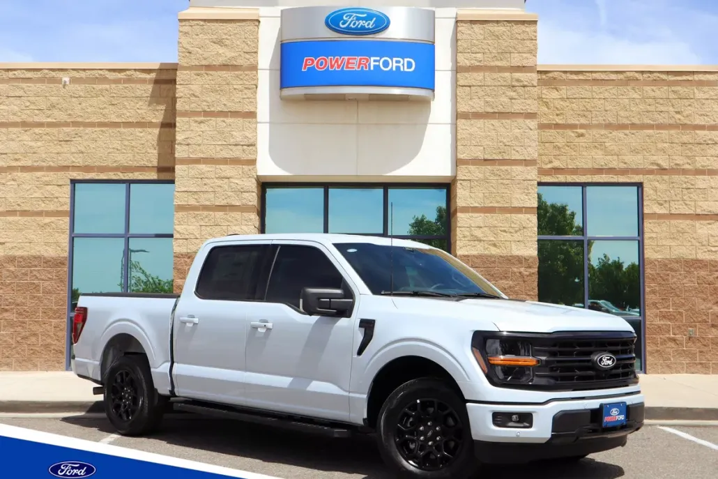 2025 Ford F-150 XLT photo 1