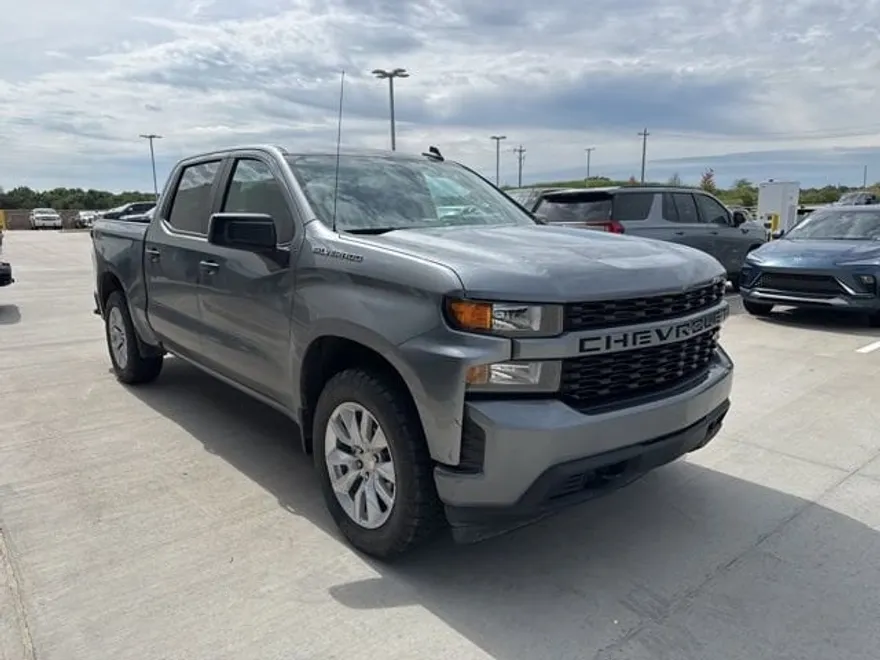 2021 Chevrolet Silverado 1500 Custom photo 1