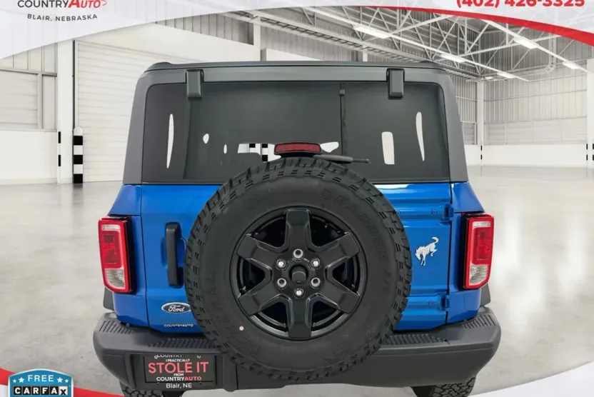 2024 Ford Bronco Black Diamond photo 1
