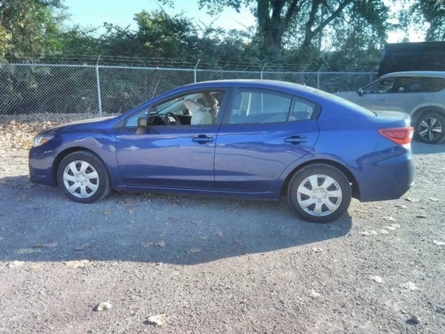 2022 Subaru Impreza Base photo 1