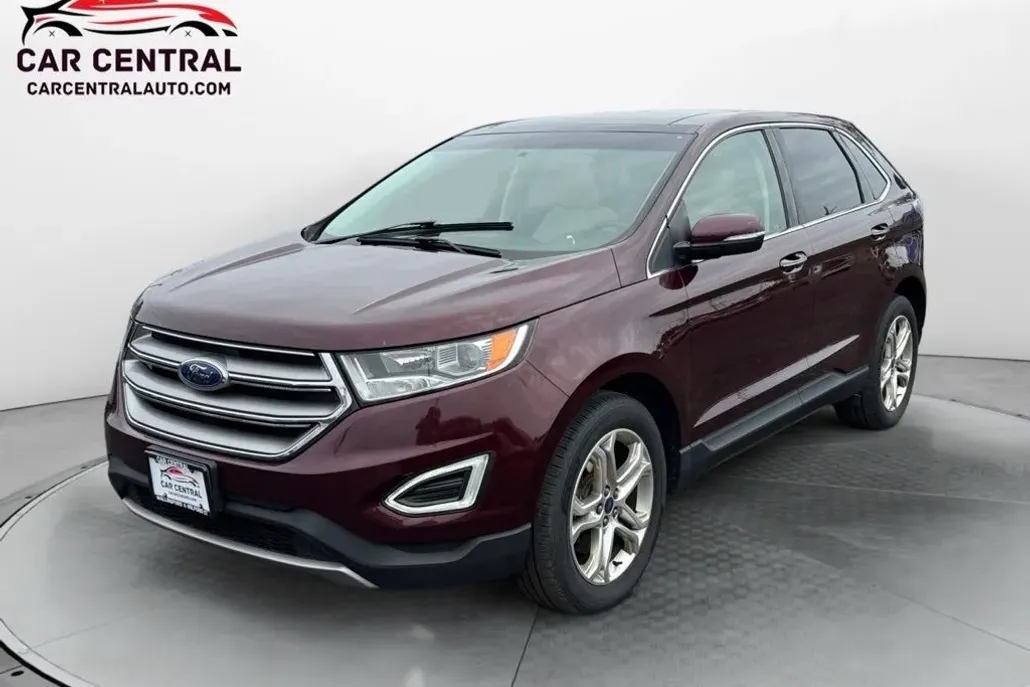2017 Ford Edge Titanium Sport photo 1