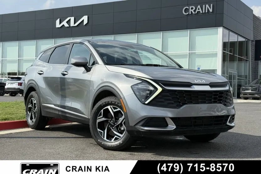 2023 Kia Sportage LX photo 1