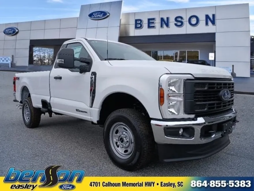 2025 Ford F-250 XL photo 1