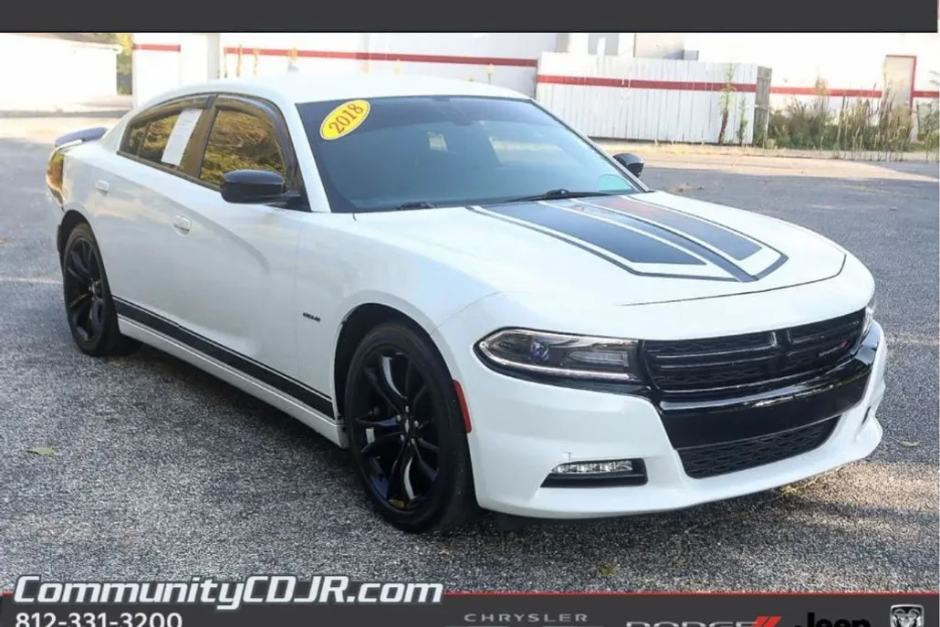 2018 Dodge Charger R/T photo 1