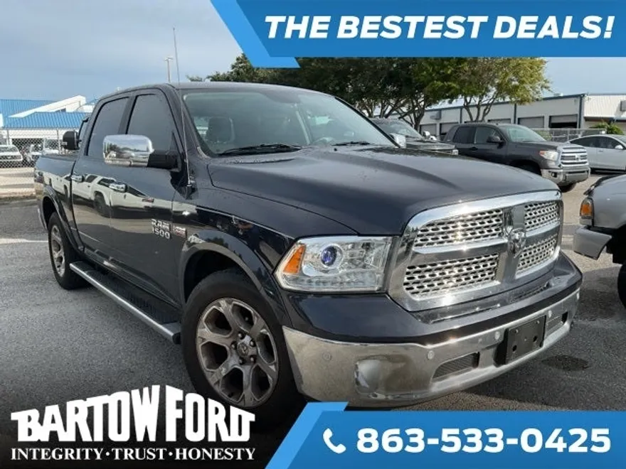 2017 Ram 1500 Laramie photo 1