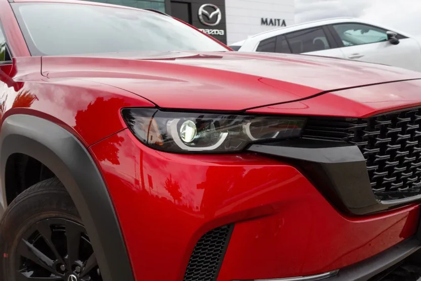 2025 Mazda CX-50 Premium photo 1