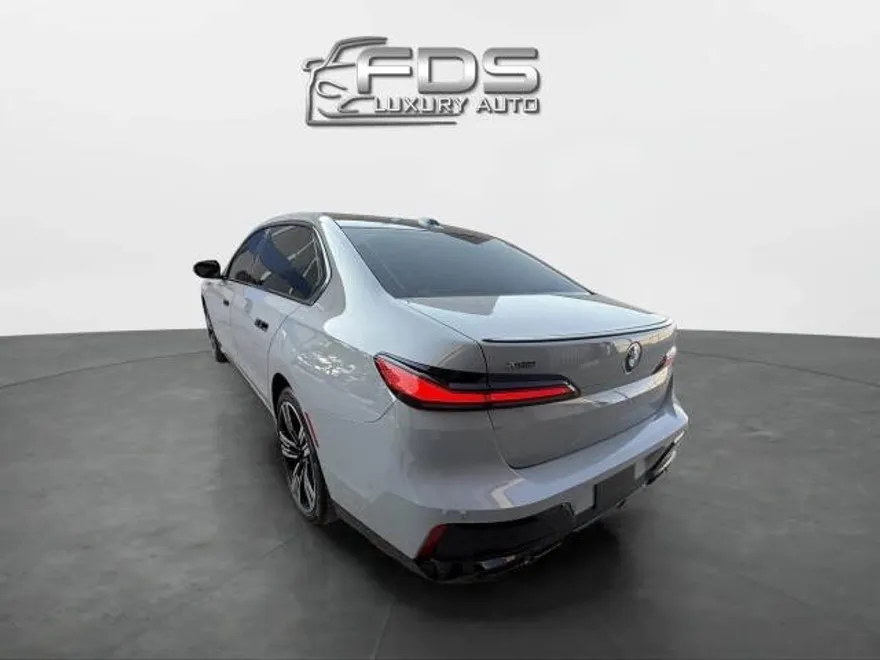 2025 Bmw 760i 760i xDrive photo 1