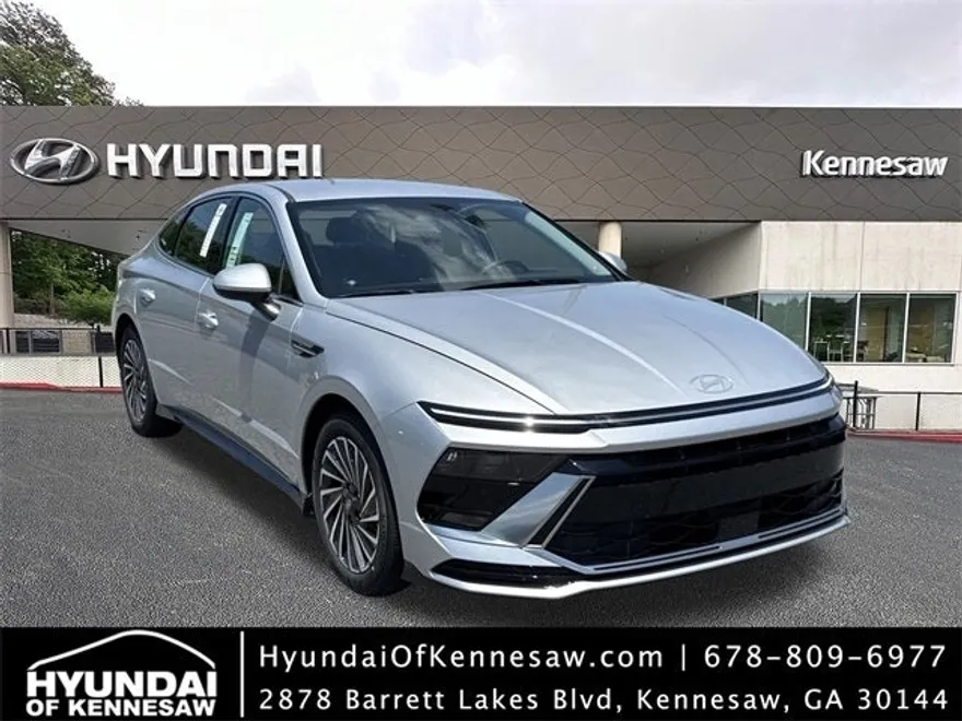 2025 Hyundai Sonata Hybrid SEL photo 1