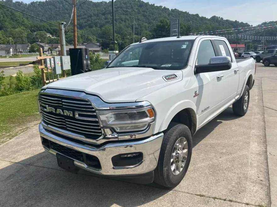 2022 Ram 2500 Laramie photo 1