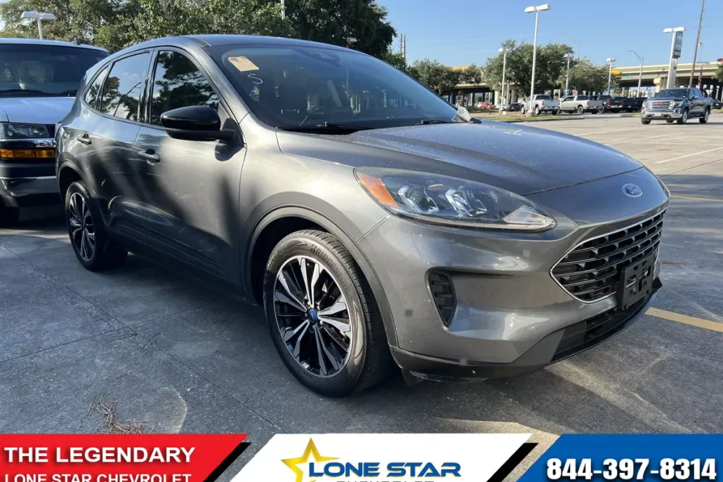 2022 Ford Escape SE photo 1