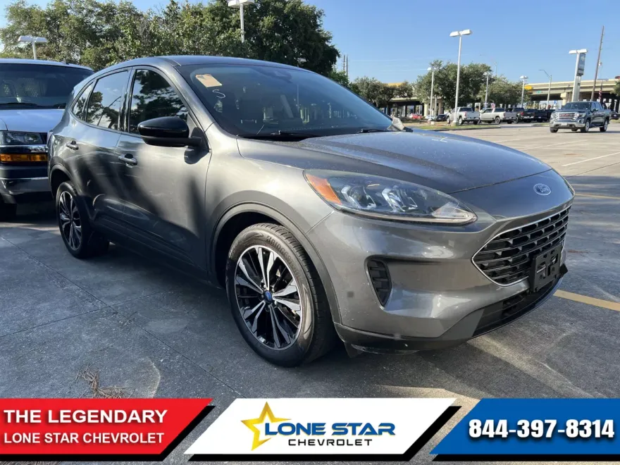 2022 Ford Escape SE photo 1