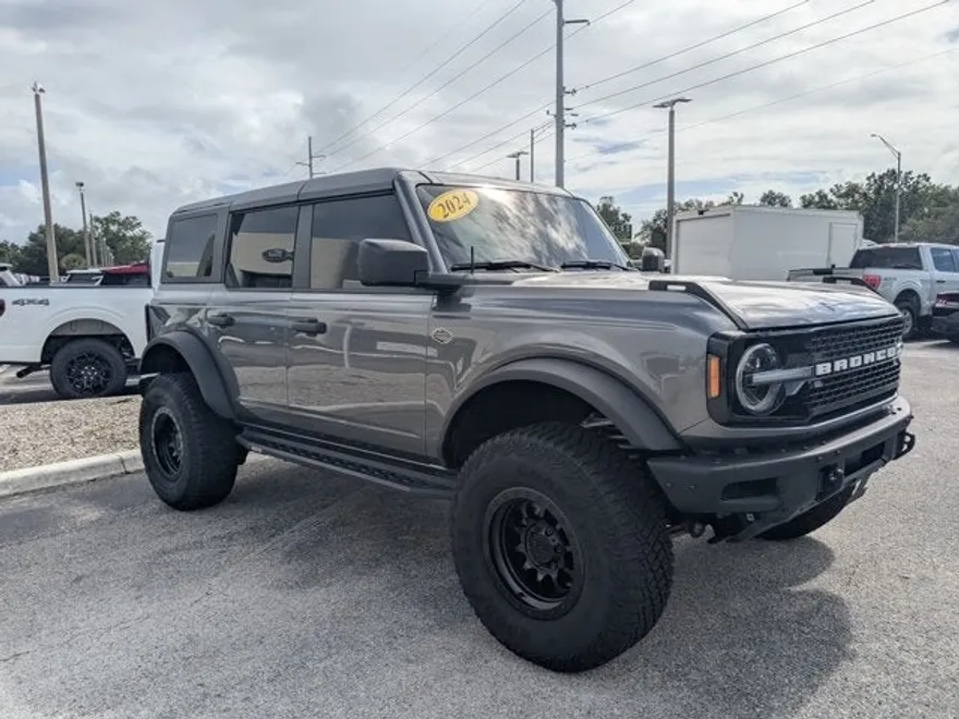 2024 Ford Bronco Wildtrak photo 1