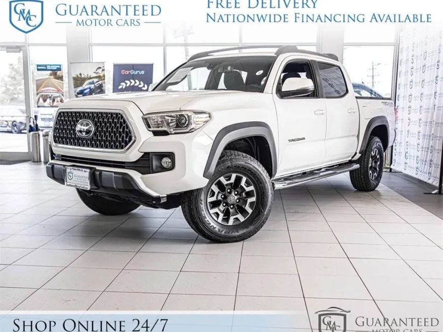 2019 Toyota Tacoma TRD Off-Road photo 1
