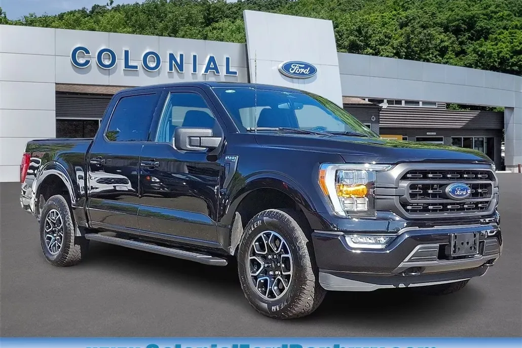 2023 Ford F-150 XLT photo 1