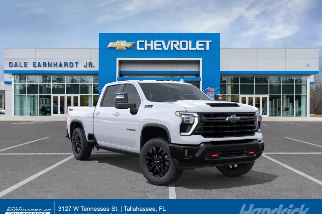 2026 Chevrolet Silverado 2500HD LTZ photo 1