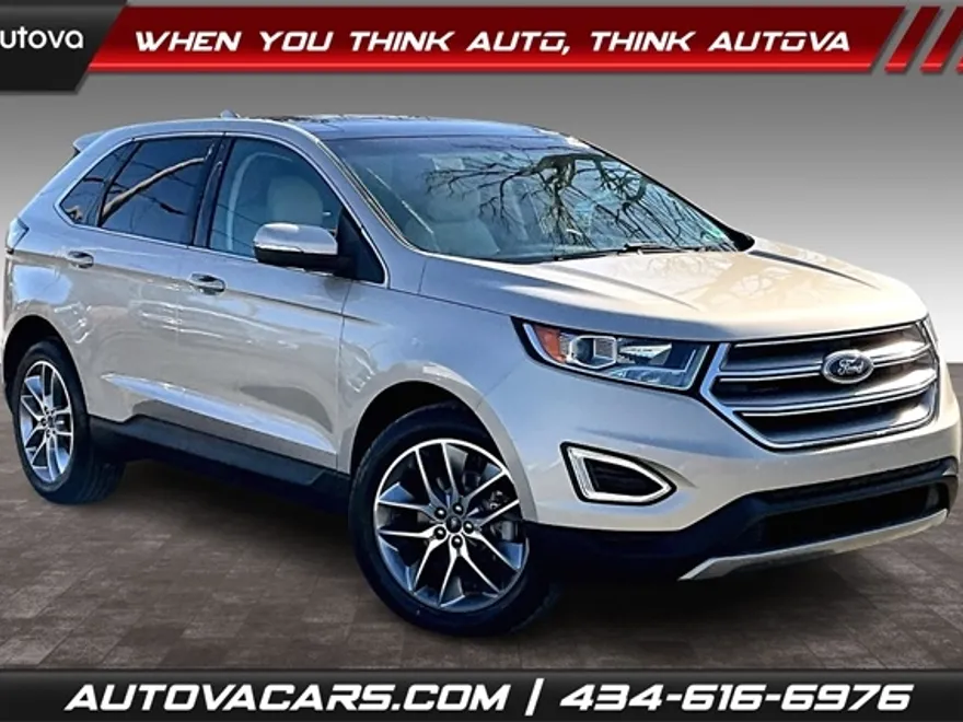 2017 Ford Edge Titanium photo 1