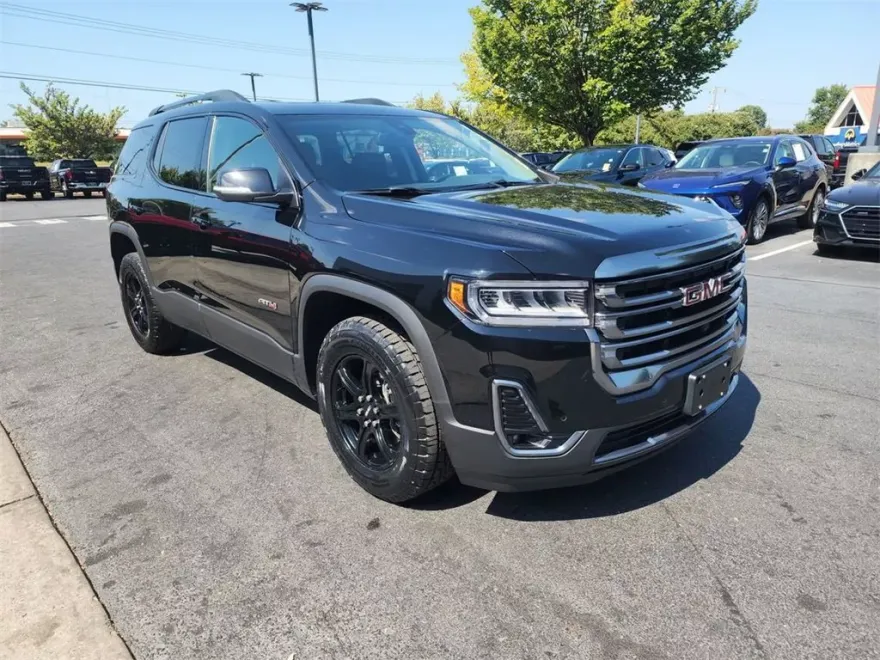 2023 Gmc Acadia AT4 photo 1