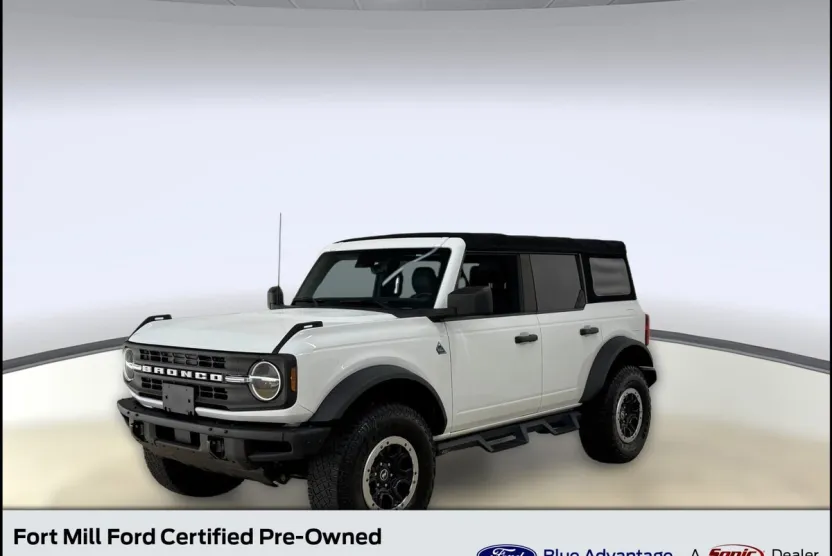 2021 Ford Bronco Black Diamond photo 1