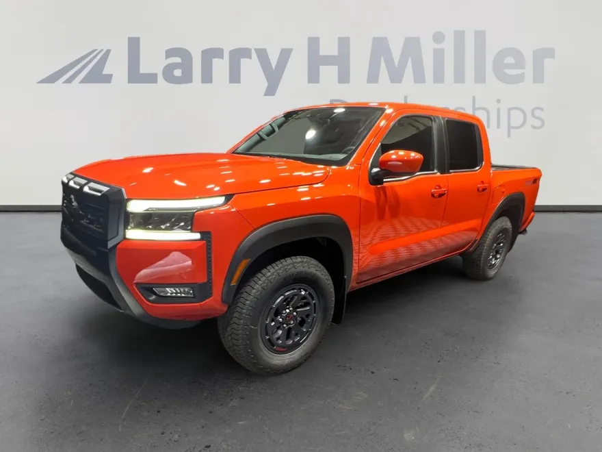 2025 Nissan Frontier PRO-4X photo 1