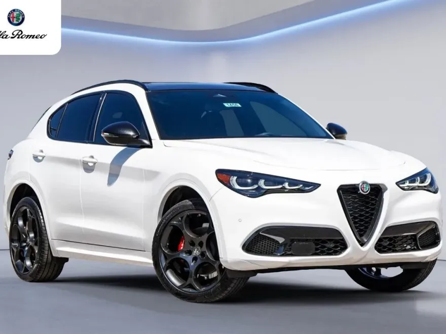 2025 Alfa Romeo Stelvio Tributo Italiano photo 1