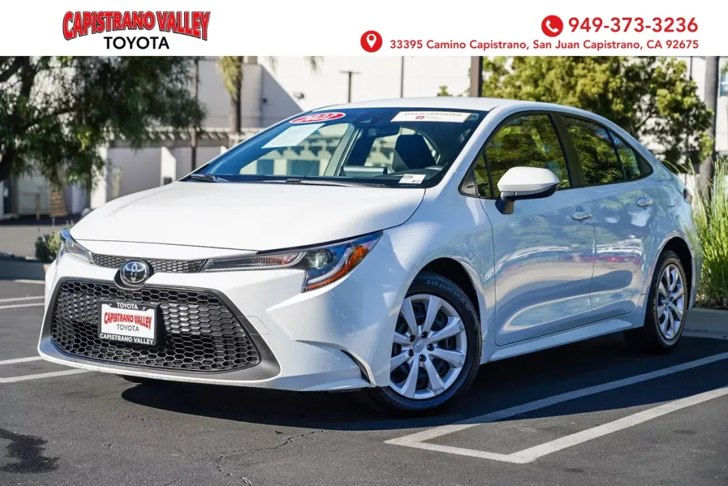 2022 Toyota Corolla LE photo 1