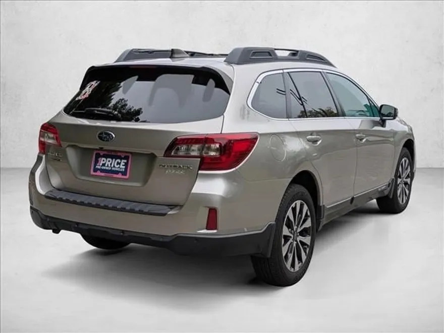 2017 Subaru Outback Limited photo 1