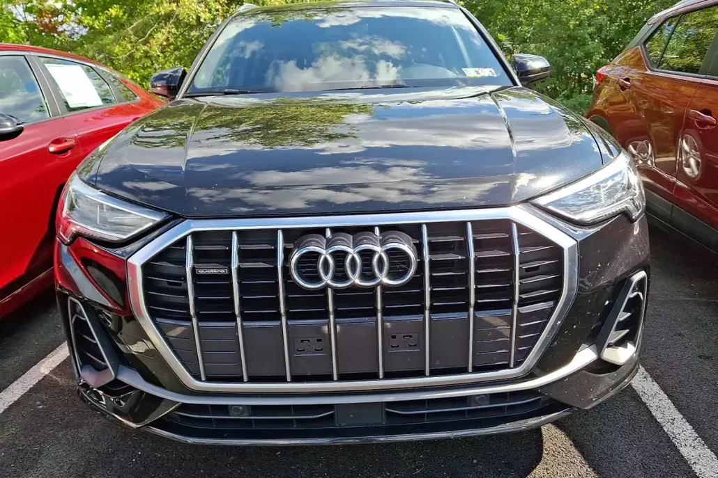 2021 Audi Q3 S line Premium Plus photo 1