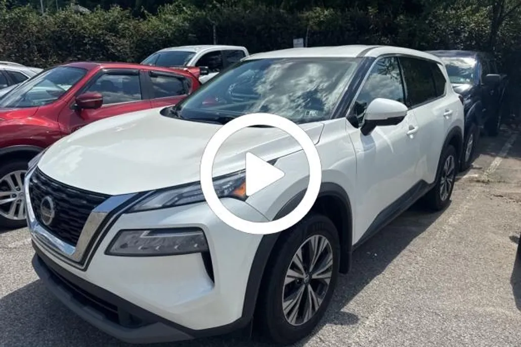 2021 Nissan Rogue SV photo 1